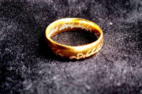 PRIVATE Full Day Lord of the Rings and Weta plus keepsake