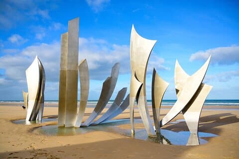 Normandy D-Day Omaha Beach & Honfleur de Paris