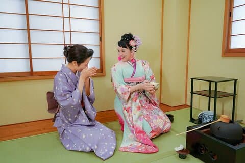 Tokyo Matcha Tea Ceremony Experience in Hanayaka