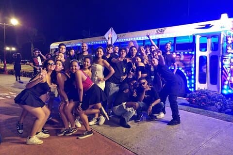Party Bus + 3 Horas de Open Bar en Ciudad De Panama