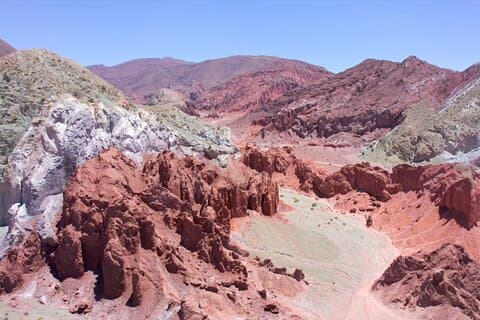 Rainbow Valley e petroglifi di Yerbas Buenas