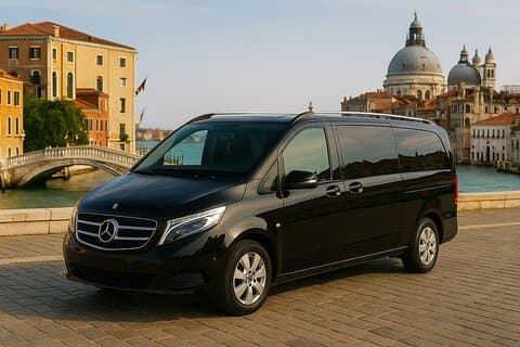 Private Transfer from Milan to Venice P.le Roma