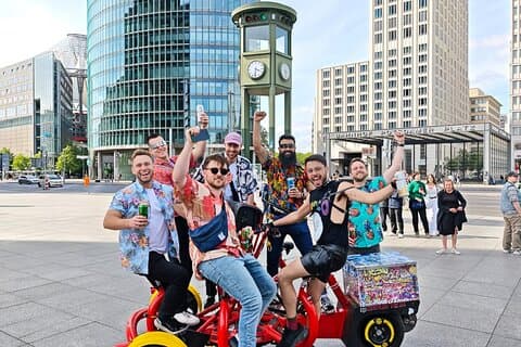 Bier Bike & Party Bike Highlights Berlin City Tour inkl. Abholung