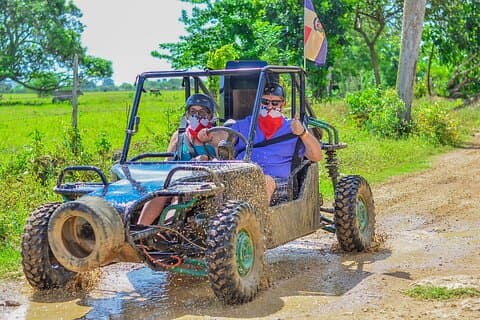 Buggy avontuurlijke tour! Bezoek Macao Beach en River Cave