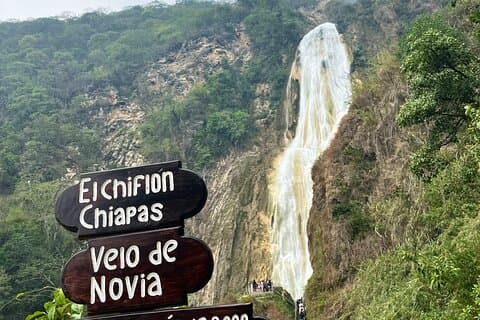 Waterfalls El Chiflón and Lagunas de Montebello in Chiapas