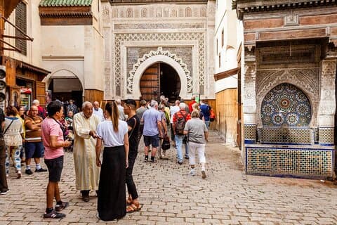 Fes : Museum, Al Attarine Madrasa & Garveri och Medina Tour