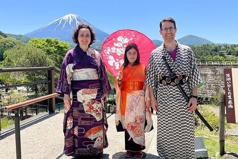 Saiko Healing Village Nenba and Jinba Falls Guided Tour-Van