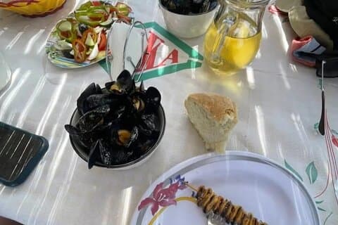Ksamil : Mosselzeiltocht met eten en drinken in Albanië