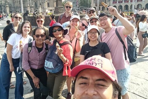 Lima City Tour & Catacombs: Monuments, History & Society