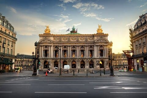 Pariser Rundgang von der Opéra Garnier nach Sacré-Cœur