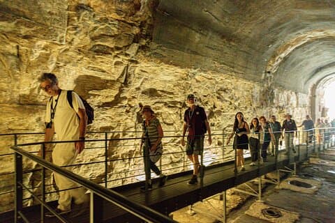 Colosseum Underground, Roman Forum & Cesar Palace Special Access