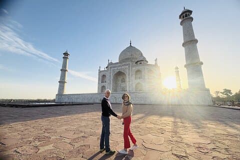 Taj Mahal, Agra Fort & Baby Taj Private City Tour by Car