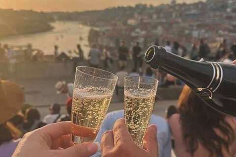 Privat Tour-unik solnedgång, vinprovningar, hel middag + Fado Show
