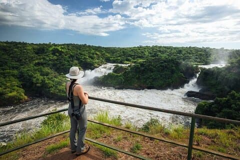 Cascadas de Murchison Aventura de senderismo