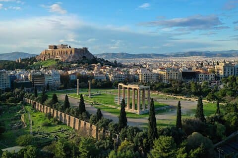 Trasferimento privato dall'aeroporto di Atene e tour della città