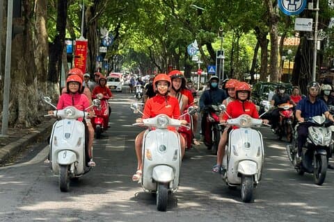 Hanoi Vespa in 3 Hours City Tour