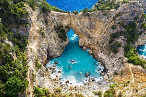 Ancient Ruins and Secret Caves Tour from Alanya-Syedra to Cragum