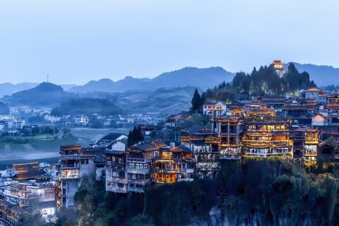 Visite de Zhangjiajie avec la montagne Tianmen et Furong