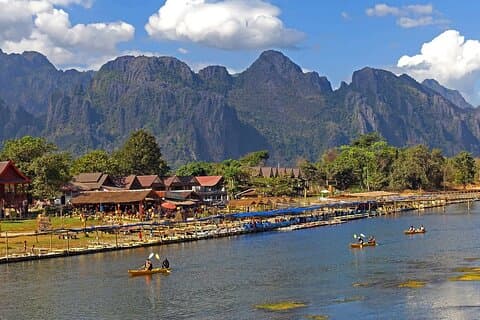 VangVieng Highlight Blue Lagoon Adventure with Caves and Zipline