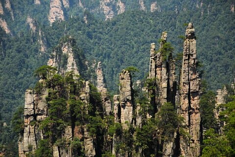 2-daagse Zhangjiajie Tour Avatar Mountains Glazen Brug Grotten