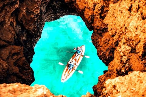 Hotell i nærheten av Albufeira Kayak Cave Tour - Hidden Beaches & Cliffs