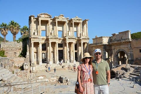 Exclusieve privétour door Efeze en Maagd Maria vanuit de haven van Kusadasi