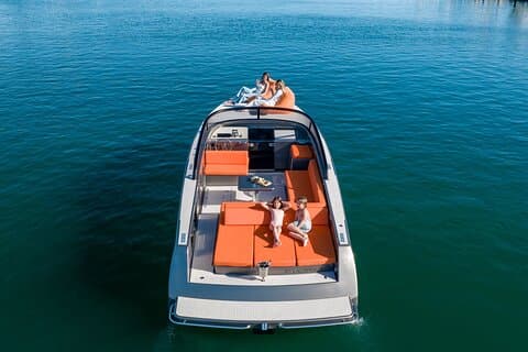 Private 4 hour Cruise to Emerald Bay on 42ft Exotic Yacht for 12