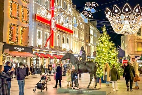 Hoteller i nærheden af London Cheese Chocolate and Christmas Lights Food Tour