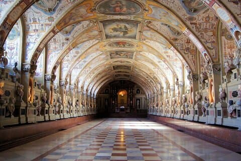 Visita privada al palacio, el museo y el tesoro de la Residencia de Múnich