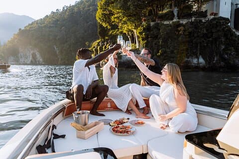 Visite privée en bateau à moteur du lac de Côme