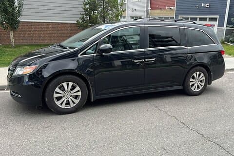 Experience Private Airport Transfer in Calgary