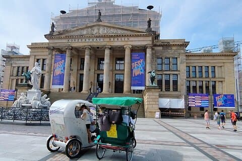 Up to 6 person Berlin Rickshaw & Taylor Made (each 2 Pers. max)