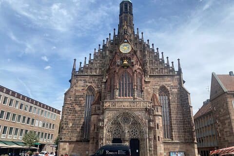 脱出都市ニュルンベルク パズルと歩く