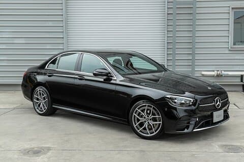 Airport Transfer: Airport BOD to Bordeaux by Business Car