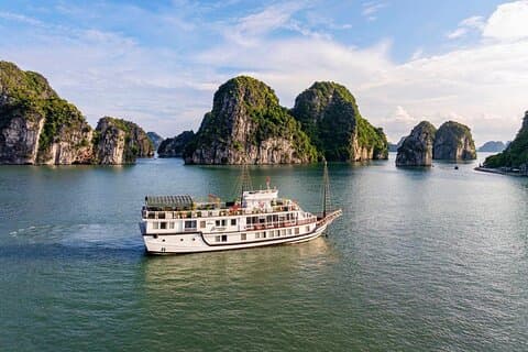 Bai Tu Long og Ha Long Bay 3 - Dag 2 - natt cruise fra Hanoi