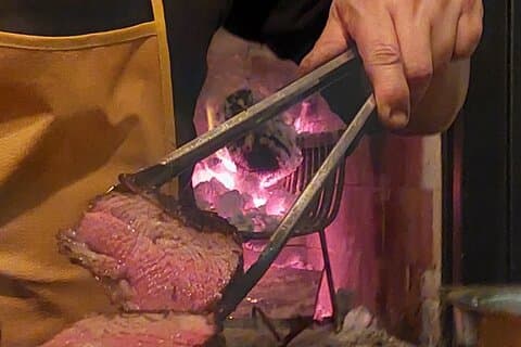 ブエノスアイレスでのアサドタンゴディナーとプライベートミュージック
