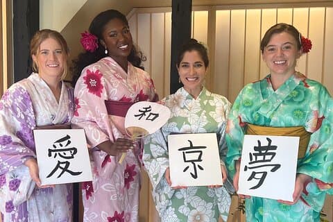 【OKADA】Kyoto Japanese calligraphy experience (shodo)