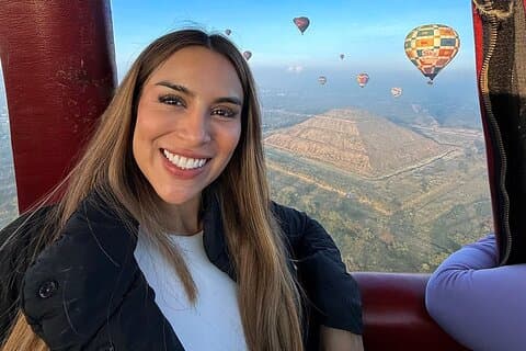 Luftballongflygning + Frukost i en naturlig grotta + Upphämtning + Pyramider