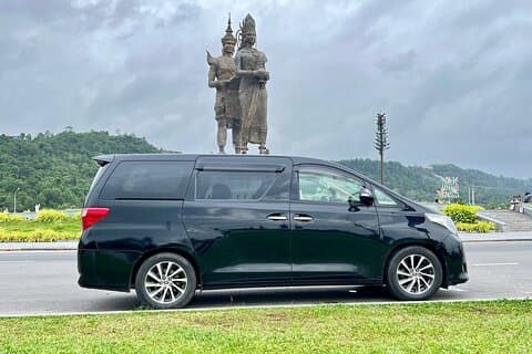 Phnom Penh to Sihanoukville Taxi - Safe & Private Car Transfer