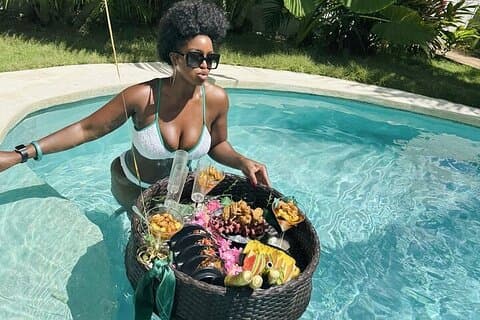 Schwimmende Brunch Erfahrung in Tulum