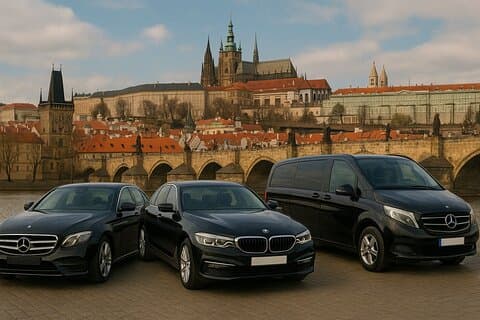 Budapest to Prague Private Transfer/ English-speaking driver