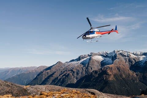 Milford Sound Discoverer 2 Hour Scenic Helicopter Experience
