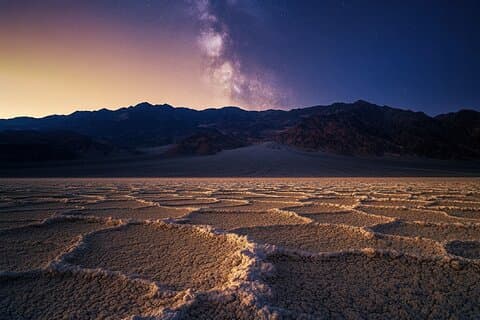 Las Vegas: Death Valley Sunset & Stargazing One-Day Tour