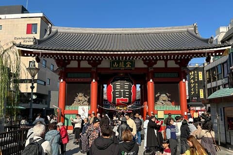 Tour a piedi di Tokyo Asakusa e storia