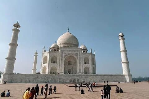 Taj Mahal Fast Track Entry med guidad tur från Agra