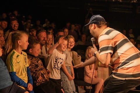 Comedy Club für Kinder in Liverpool