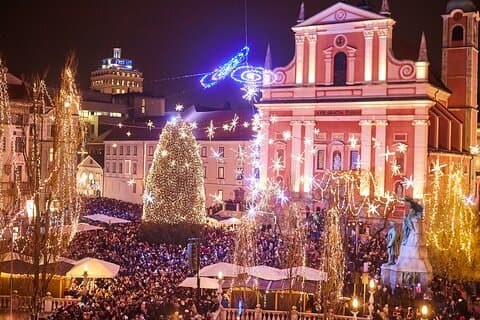 Tour al mercado de Navidad de Liubliana desde Trieste Tour Privado