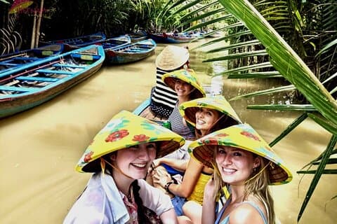 Pakke Cuchi tunnels + Mekong 2 dage