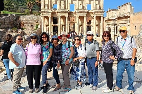 Panaromic Efesos & Caravanserai & Artemis Tour - Opt turkiskt bad