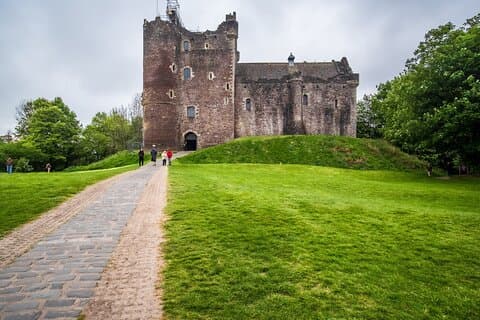 Edinburgh naar Doune Castle Privérondleiding met gids per auto